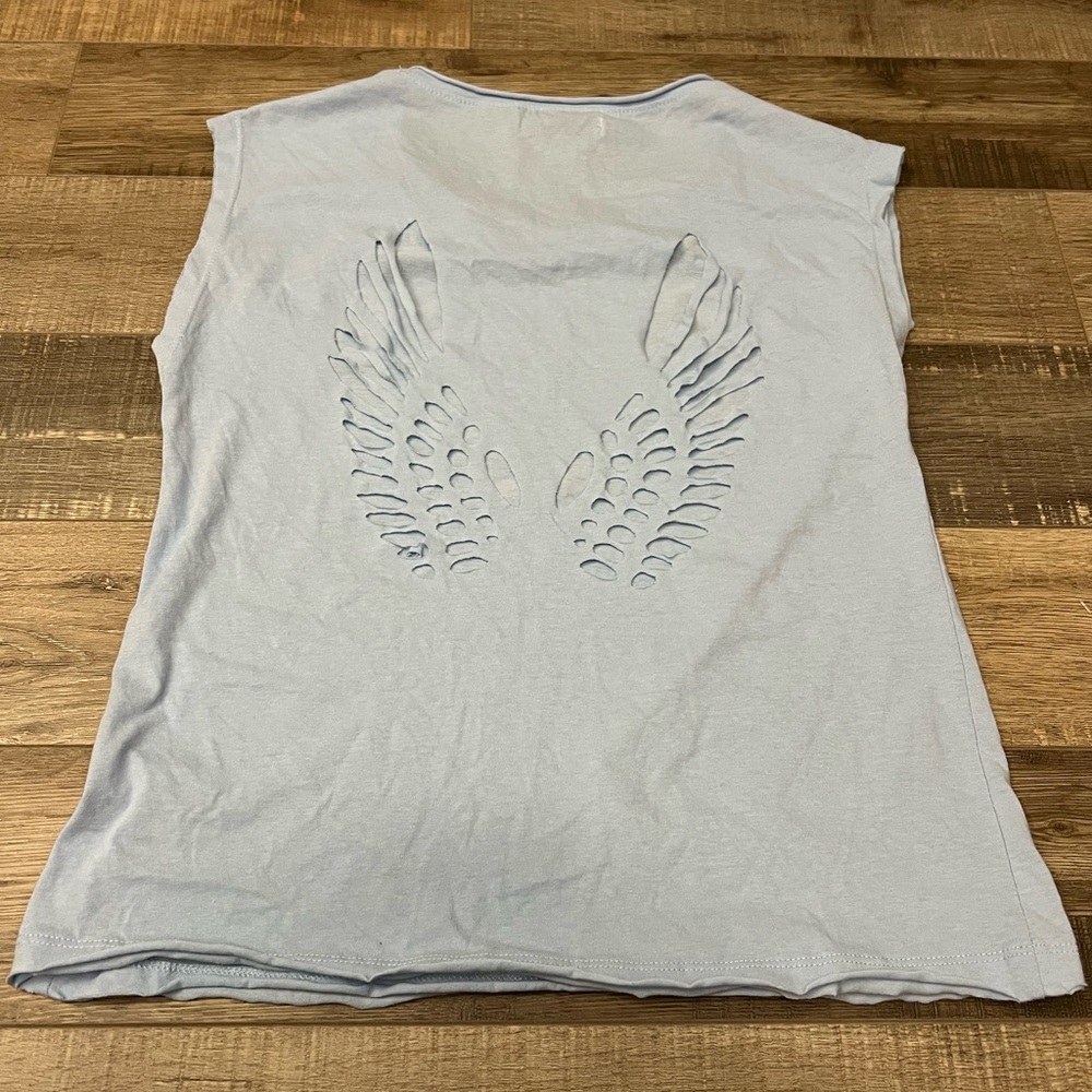 Adam Levine Collection Pale Blue Wing-Cut Back Tank size M